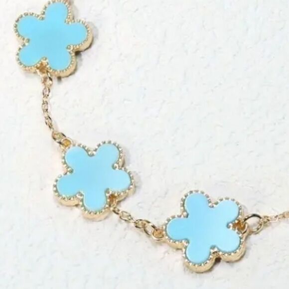 Chic Blue Five Leaf Clover Bracelet - Picture 2 of 2